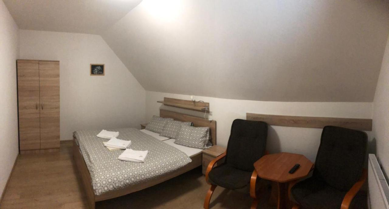 Chata Spalena Sprava Tanapu Zuberec Buitenkant foto